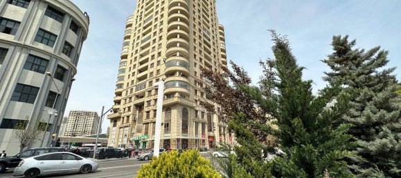 3 bedrooms Apartment in Nasimi, Azerbaijan No. 1404 3