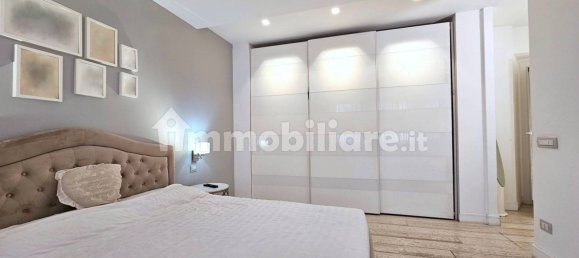 3 bedrooms Apartment in Rome, Italy No. 48551 24
