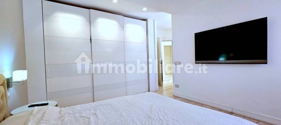 3 bedrooms Apartment in Rome, Italy No. 48551 25