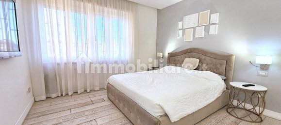 3 bedrooms Apartment in Rome, Italy No. 48551 22
