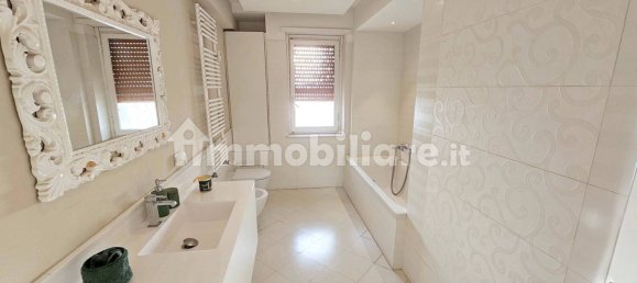 3 bedrooms Apartment in Rome, Italy No. 48551 31