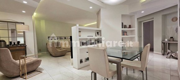 3 bedrooms Apartment in Rome, Italy No. 48551 18