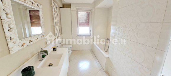 3 bedrooms Apartment in Rome, Italy No. 48551 28
