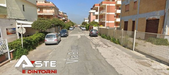 4 Schlafzimmer Wohnung in Ardea, Italy, Nr. 348260 16