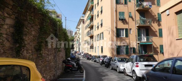 2 bedrooms Apartment in Genoa, Italy No. 157719 2