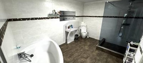 Castelos de 6 divisões em Schleswig-Holstein, Germany N.º 49067 5