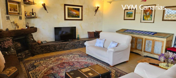 3 bedrooms Finca in San Lorenzo, Spain No. 10281 11