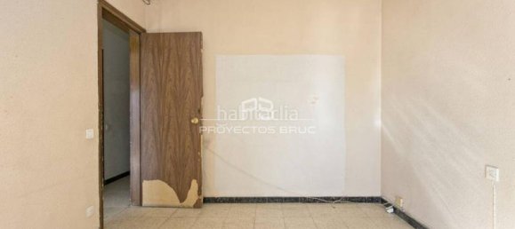 3 Schlafzimmer Wohnung in Igualada, Spain, Nr. 133419 6