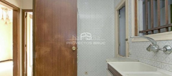 3 Schlafzimmer Wohnung in Igualada, Spain, Nr. 133419 10