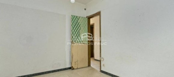 3 Schlafzimmer Wohnung in Igualada, Spain, Nr. 133419 7