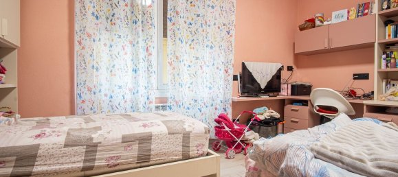 Квартира с 4 комнатами в Кьявари, Италия № 36542 29