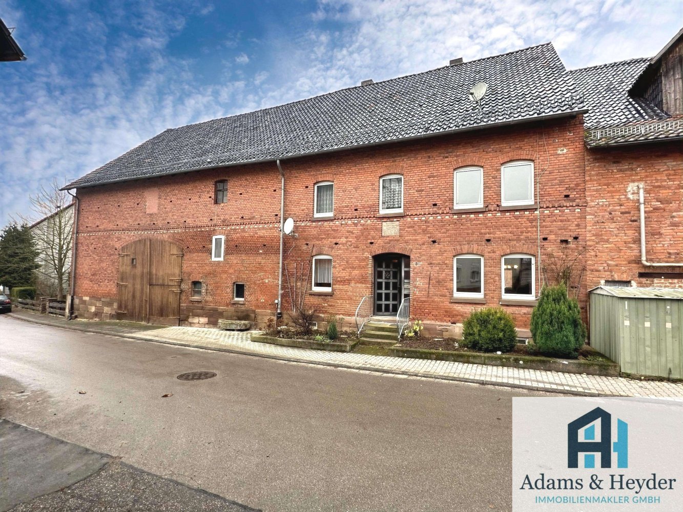 5 bedrooms House in Kassel, Germany No. 166395