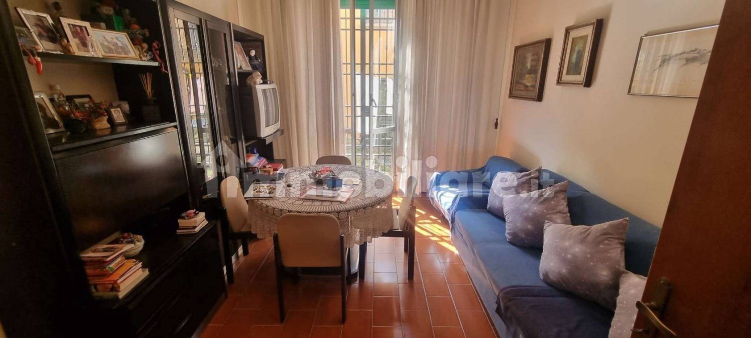 Apartamento de 2 dormitorios en Bologna, Italy No. 345017