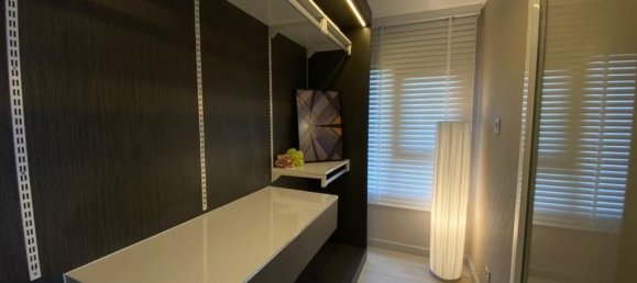 2 bedrooms Condo in Sathon, Thailand No. 63423 4