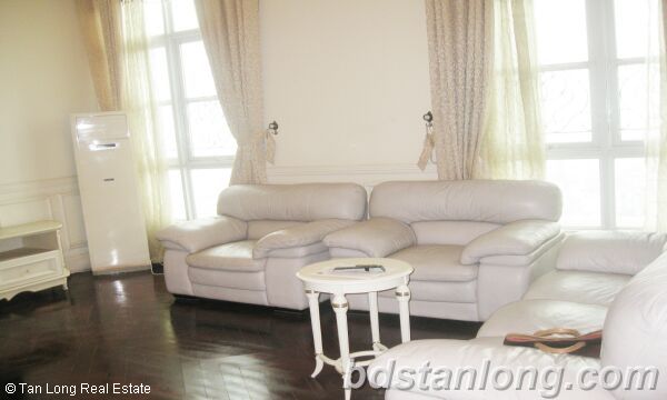 3 bedrooms Apartment in Nam Tu Liem, Vietnam No. 6895