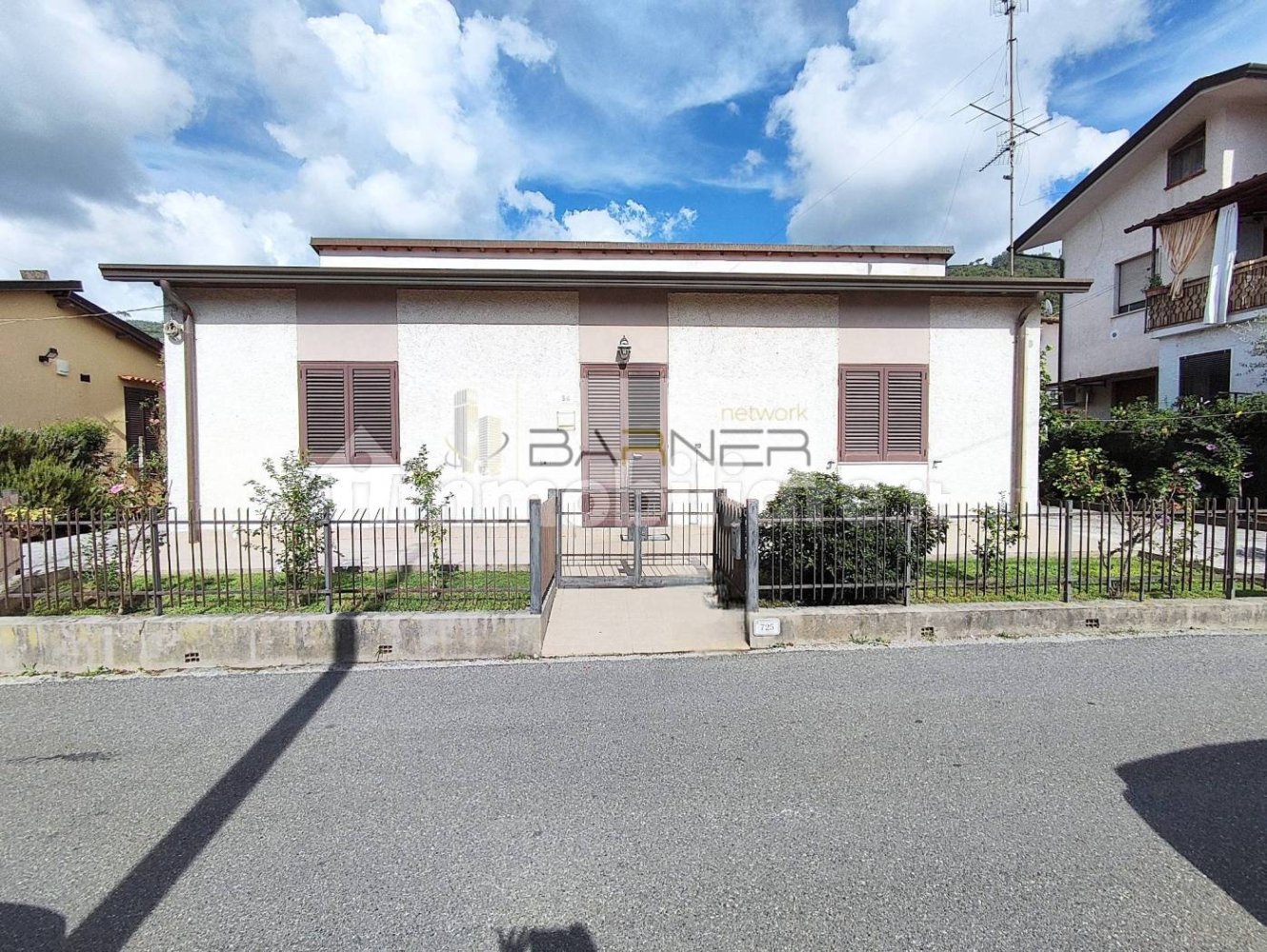 Villa de 3 dormitorios en Massarosa, Italy No. 332541