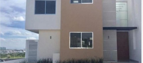 3 bedrooms House in Queretaro, Mexico No. 157201 2