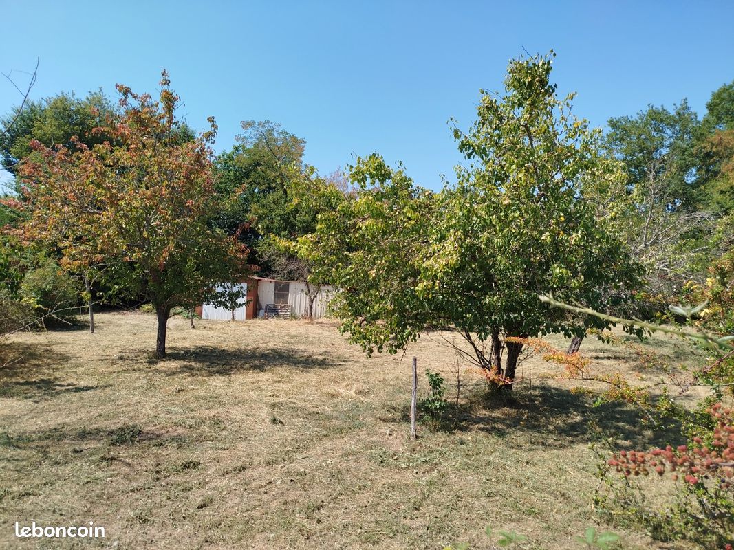 Terrain à Vienne, France No. 336807