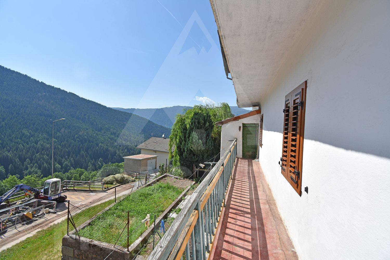 2 bedrooms Apartment in Valfloriana, Italy No. 202937