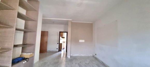 3 bedrooms Apartment in Rome, Italy No. 373571 6