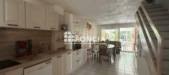 3 bedrooms House in Le Grau-du-Roi, France No. 297599 2