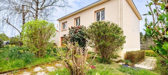 4 bedrooms House in La Montagne, France No. 285473 8