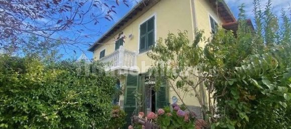 12 bedrooms Villa in Stella, Italy No. 292375 3