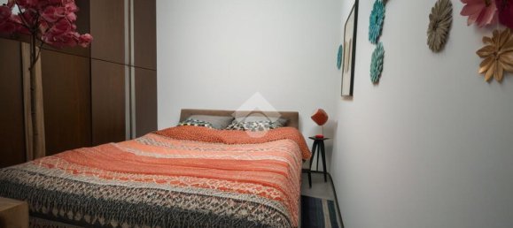 Apartamento de 3 divisões em Terni, Italy N.º 234982 11