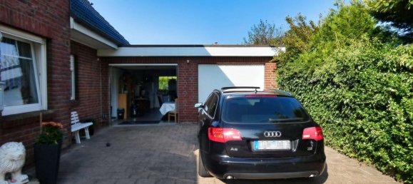 7 rooms House in Cuxhaven, Germany No. 97078 5