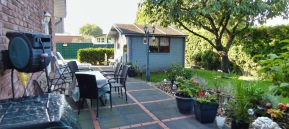 7 rooms House in Cuxhaven, Germany No. 97078 8