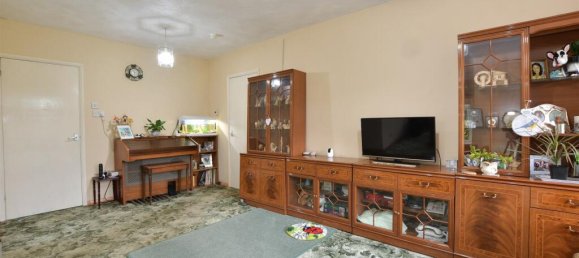 3 bedrooms Bungalow in Essex, United Kingdom No. 4056 5