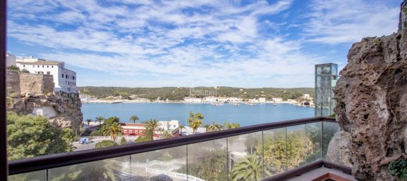 2 bedrooms Townhouse in Mahon, Spain No. 1623 10