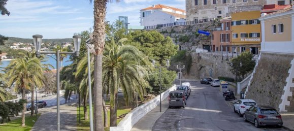 2 bedrooms Townhouse in Mahon, Spain No. 1623 4