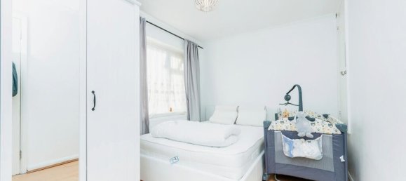 Квартира с 2 спальнями в Энфилд, Великобритания № 11525 9