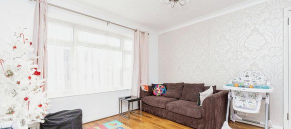 Квартира с 2 спальнями в Энфилд, Великобритания № 11525 3