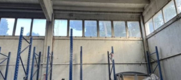 Entrepôt à Pescara, Italy 882m² No. 294294 6