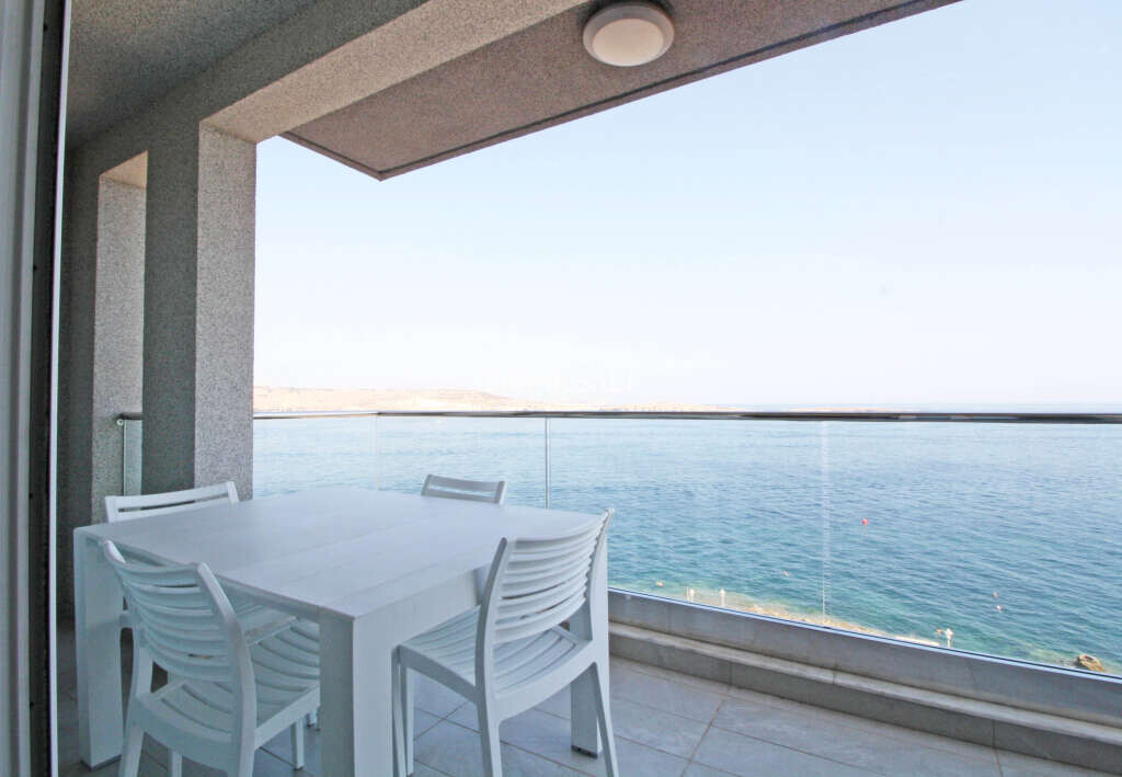 Apartamento T3 em Saint Paul's Bay, Malta N.º 10862