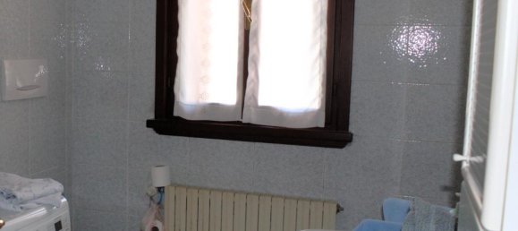 Casa de 8 habitaciónes en Pordenone, Italy No. 104112 21