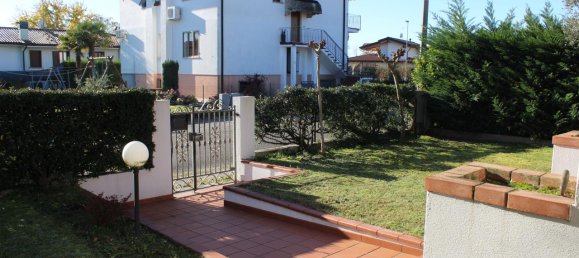 Casa de 8 habitaciónes en Pordenone, Italy No. 104112 30