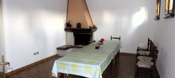 Casa de 8 habitaciónes en Pordenone, Italy No. 104112 24