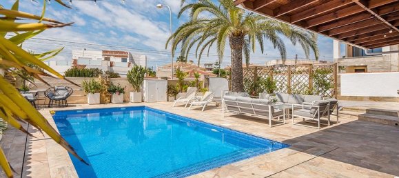 Villa de 4 dormitorios en Ciudad Quesada, Spain No. 176093 2