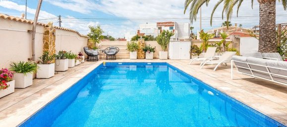Villa de 4 dormitorios en Ciudad Quesada, Spain No. 176093 43