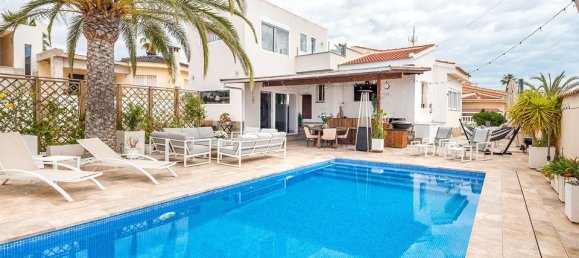 Villa de 4 dormitorios en Ciudad Quesada, Spain No. 176093 46