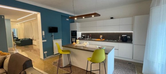 4 rooms Apartment in Taranto, Italy No. 287025 15
