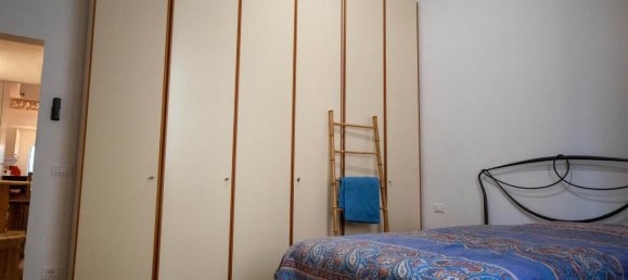 3 rooms Apartment in Florence, Italy No. 171536 20