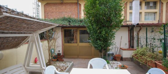 3 rooms Apartment in Florence, Italy No. 171536 11