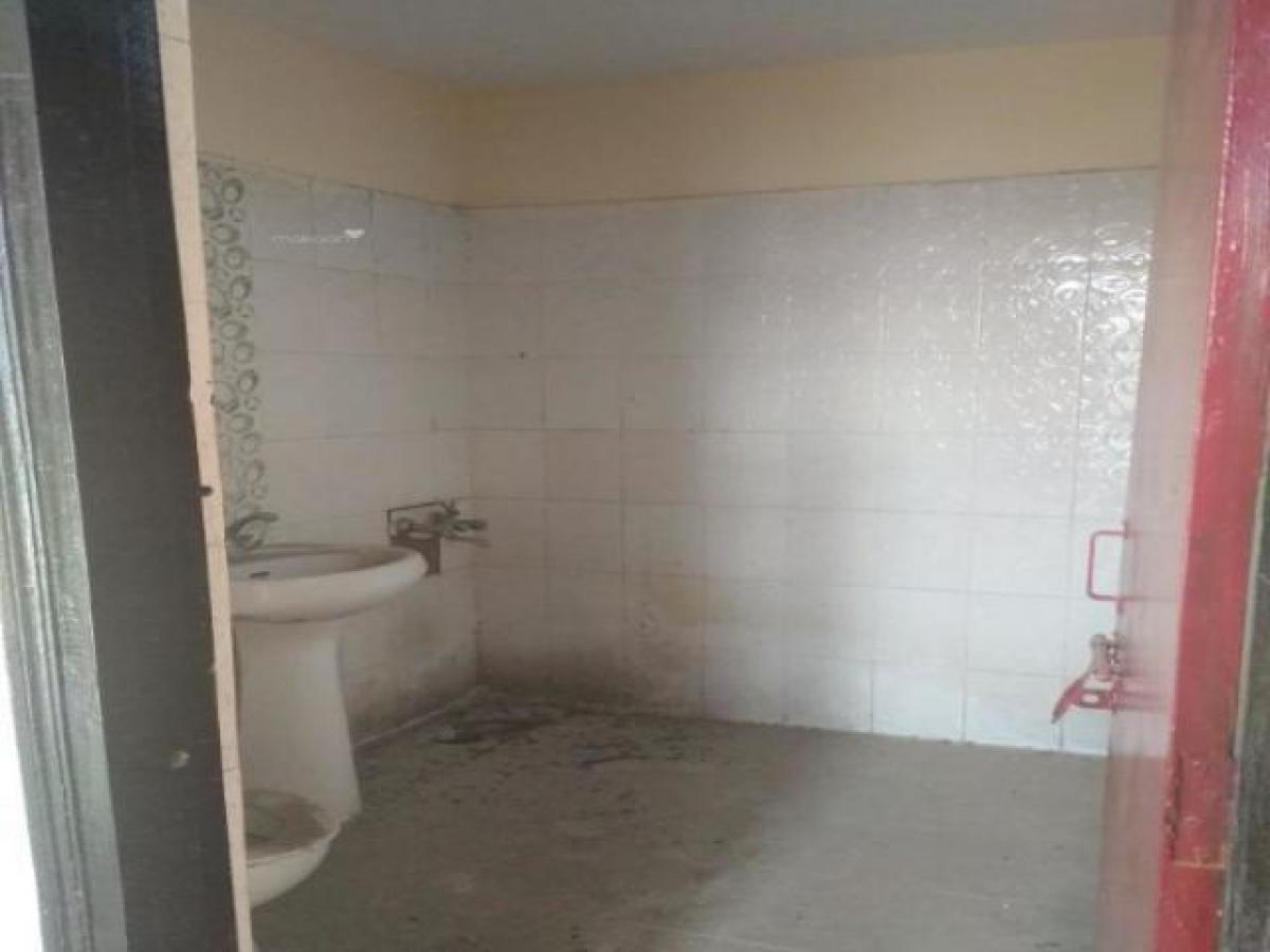 2 bedrooms House in Ghaziabad, India No. 19477