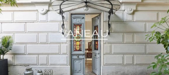 5 bedrooms House in Saint-Cloud, France No. 171026 10