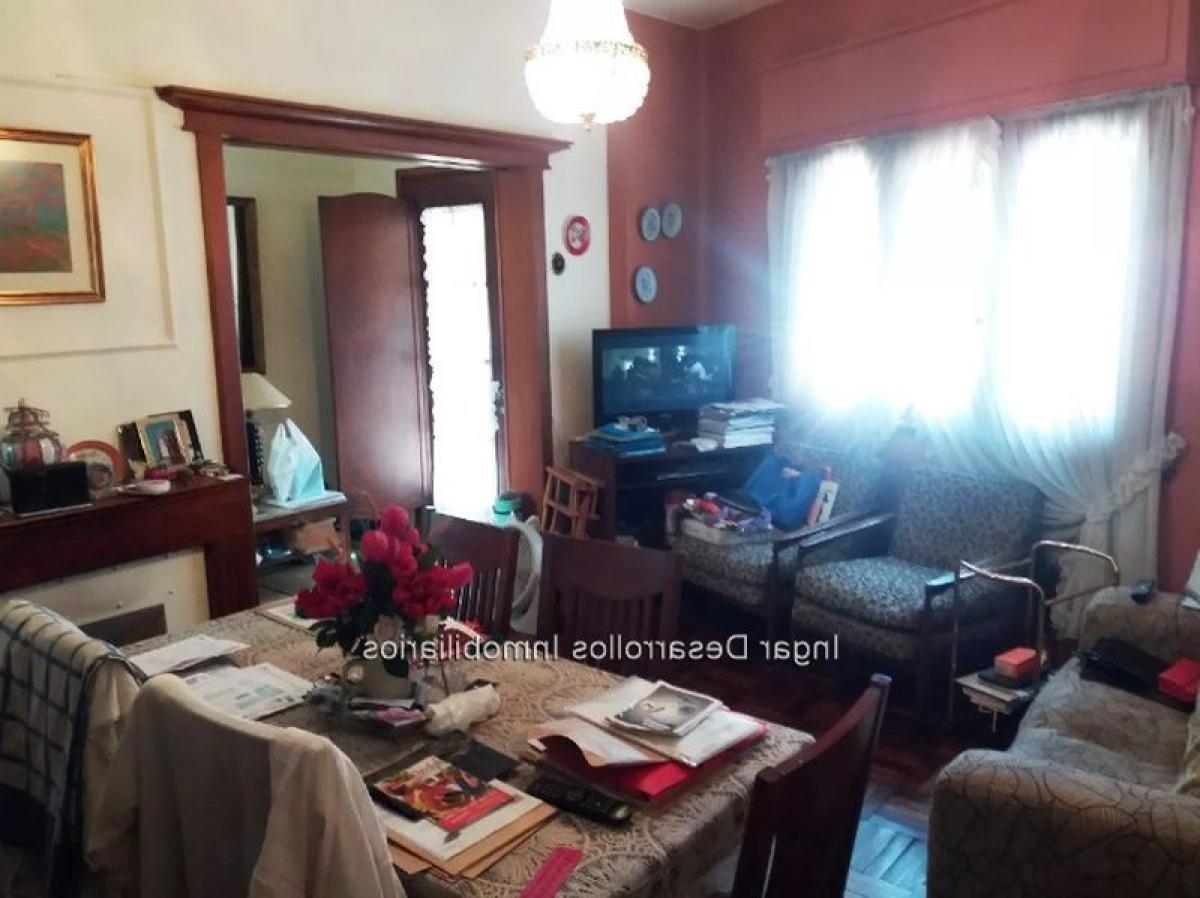 2 bedrooms Apartment in Montevideo, Uruguay No. 6903