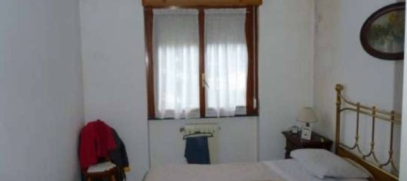 3 bedrooms Apartment in Casella, Italy No. 327109 10